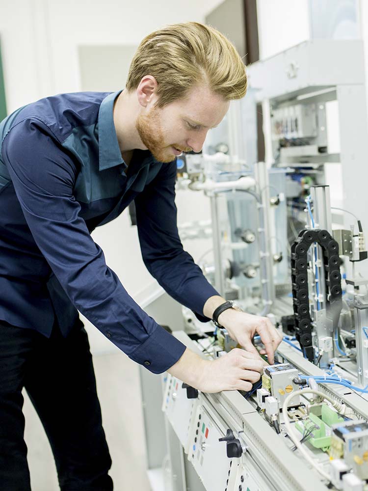 Biomedical repairman