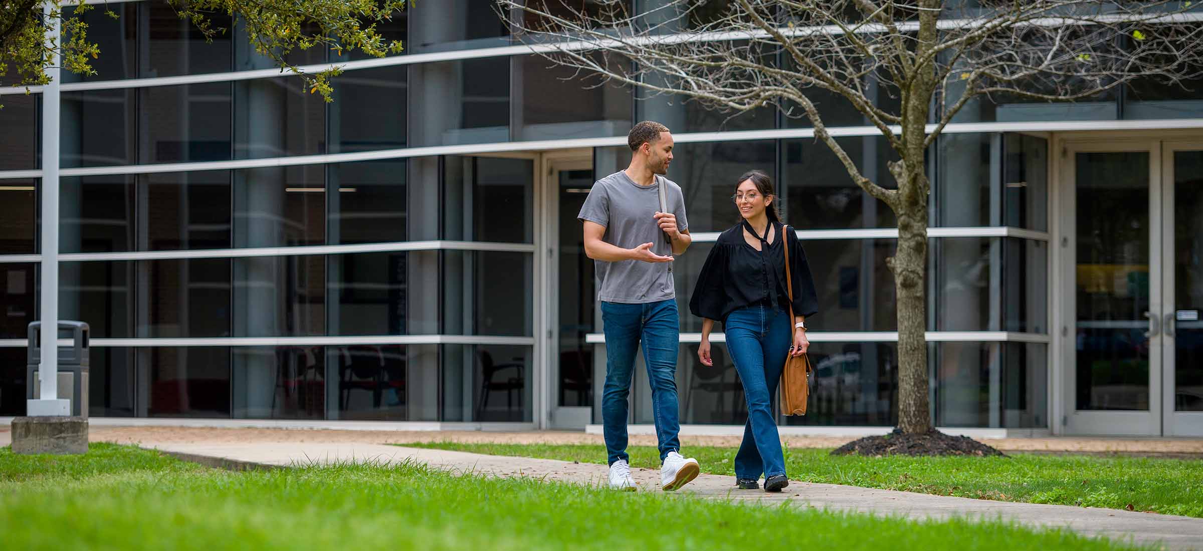 Central Campus students walking on campus