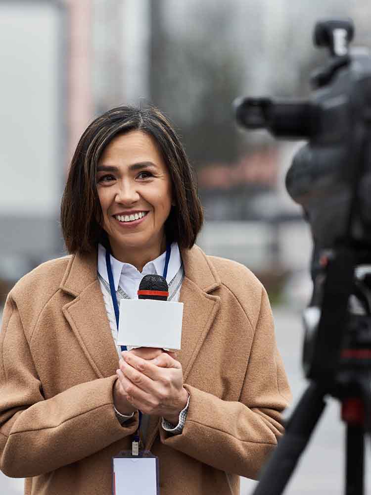 news reporter