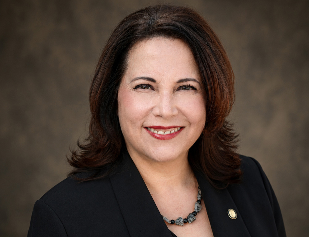 Ms. Sandra Ramirez